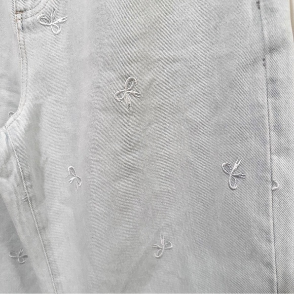 Anthropologie LE JEAN High-Rise Wide-Leg Bow Embroidery Jeans - Picture 9 of 11